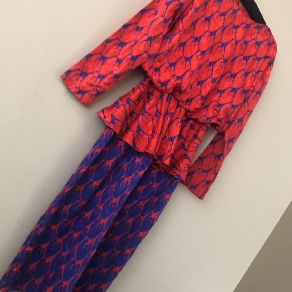 Iconic 80s red and blue giraffe print dress 🦒 - Picture 2 of 4